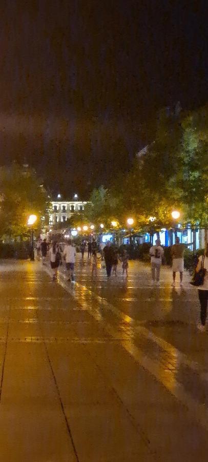 Ales Apartman Sombor Buitenkant foto