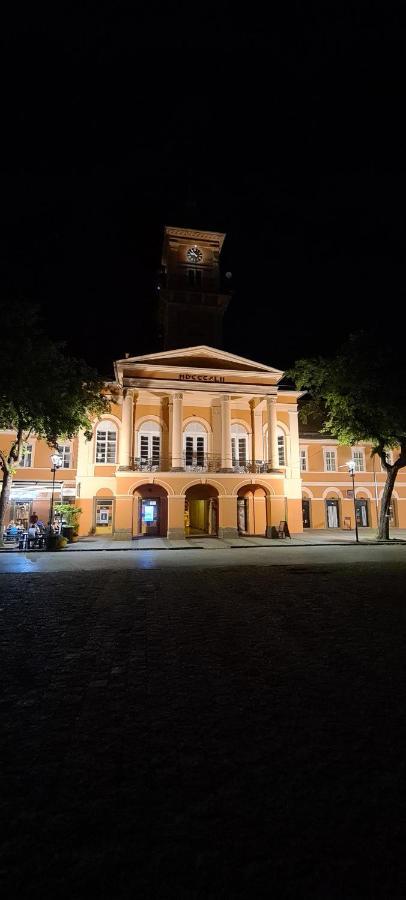 Ales Apartman Sombor Buitenkant foto